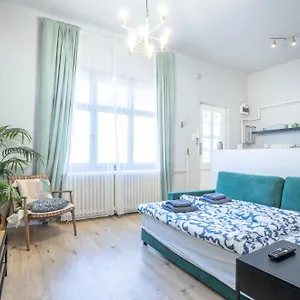 Apartament Stylish Broadway Near Parliament Z30, Budapeszt