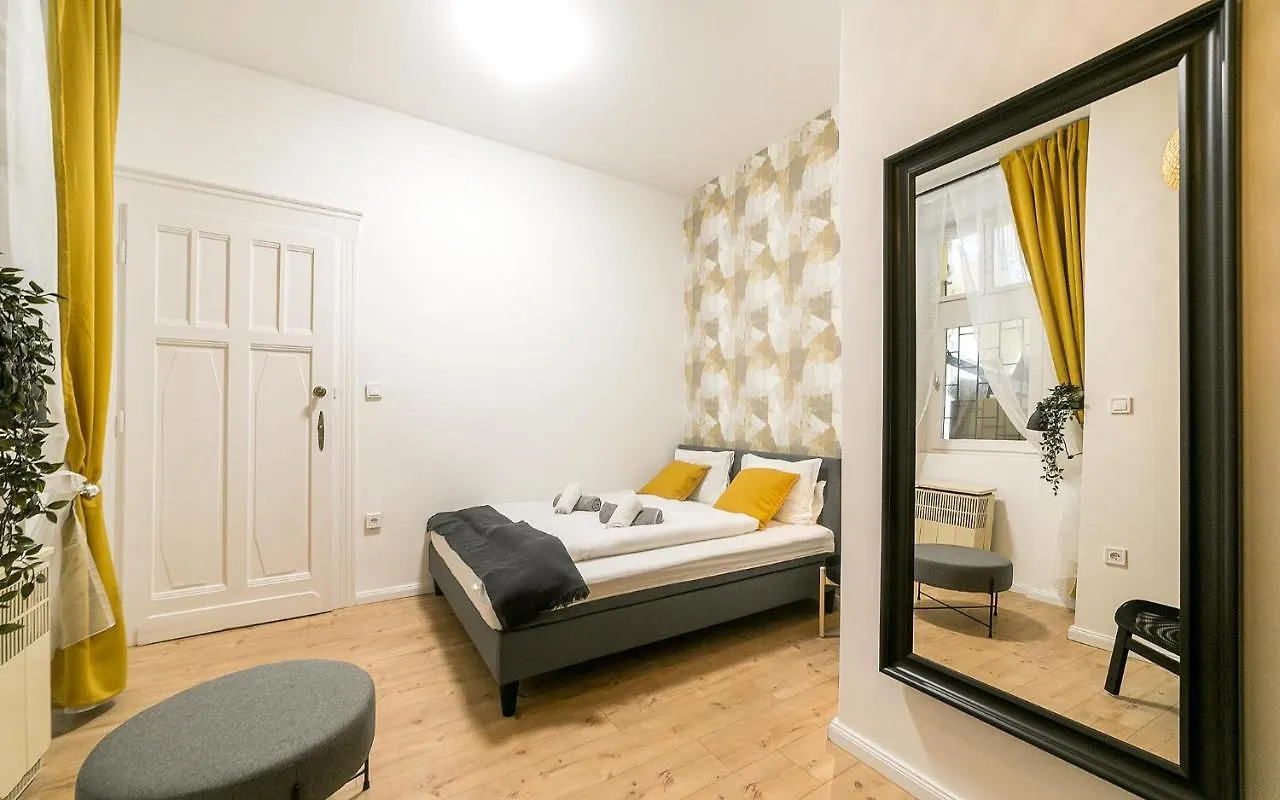 A13- Boutique Apartments, Best Location, By Bqa Βουδαπέστη